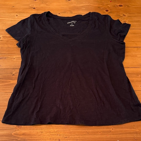 Universal Thread Women's Black Short Sleeve Tee - Picture 1 of 6